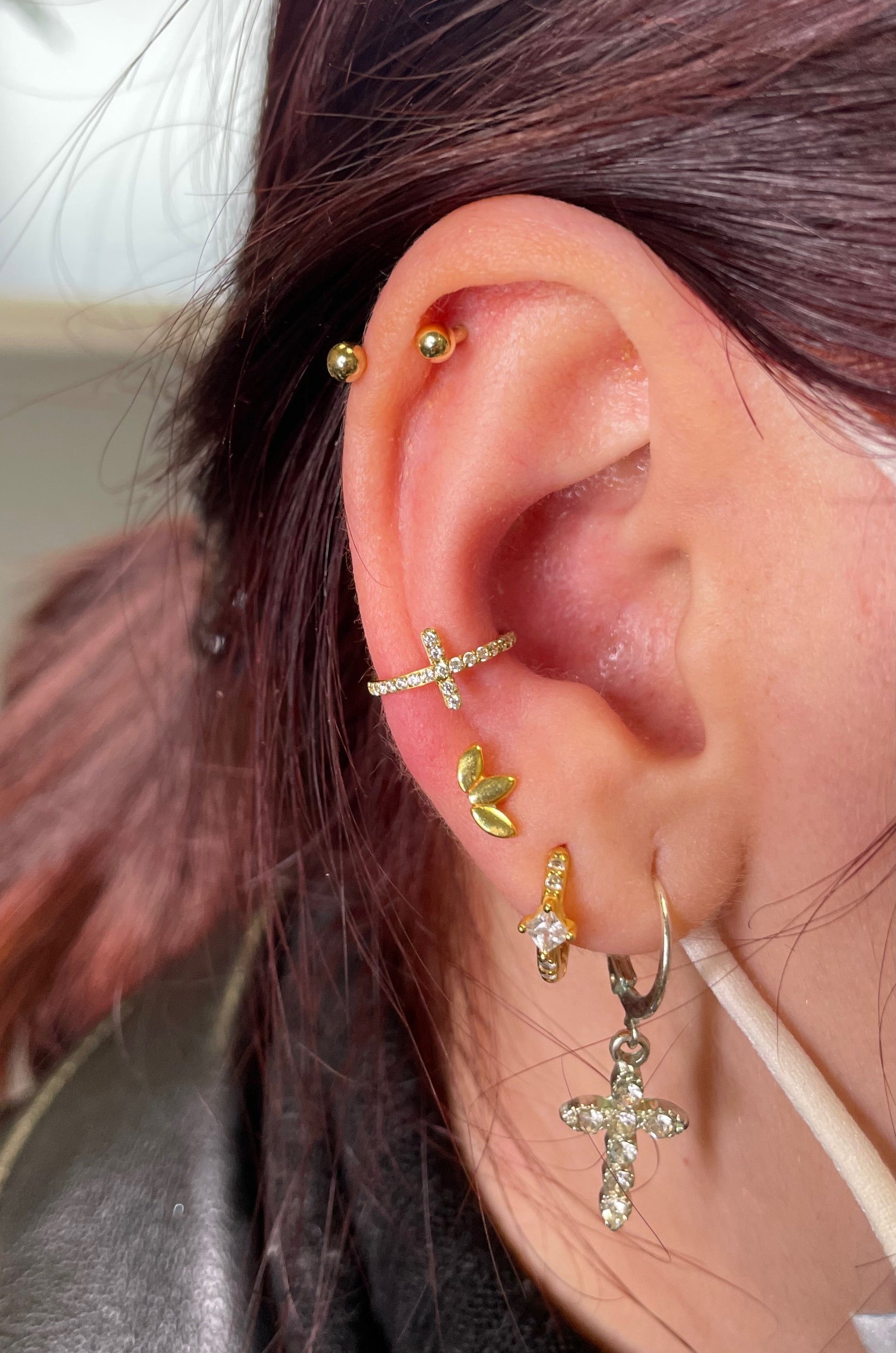 Anneau Clicker Cross Strass Titane F136 Gold - Scary Needles