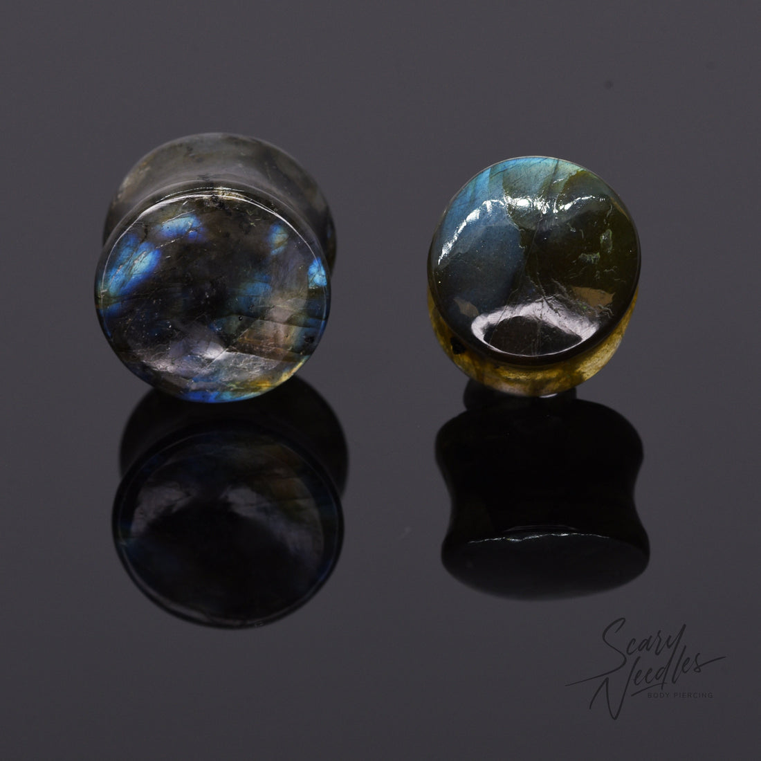 Plug en LABRADORITE - Scary Needles